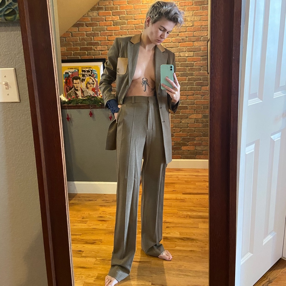 NEBO two piece suit